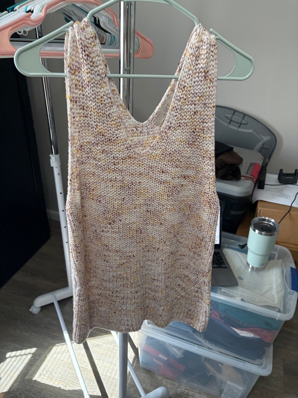 LOFT Knit Tank - Picture 3 of 5